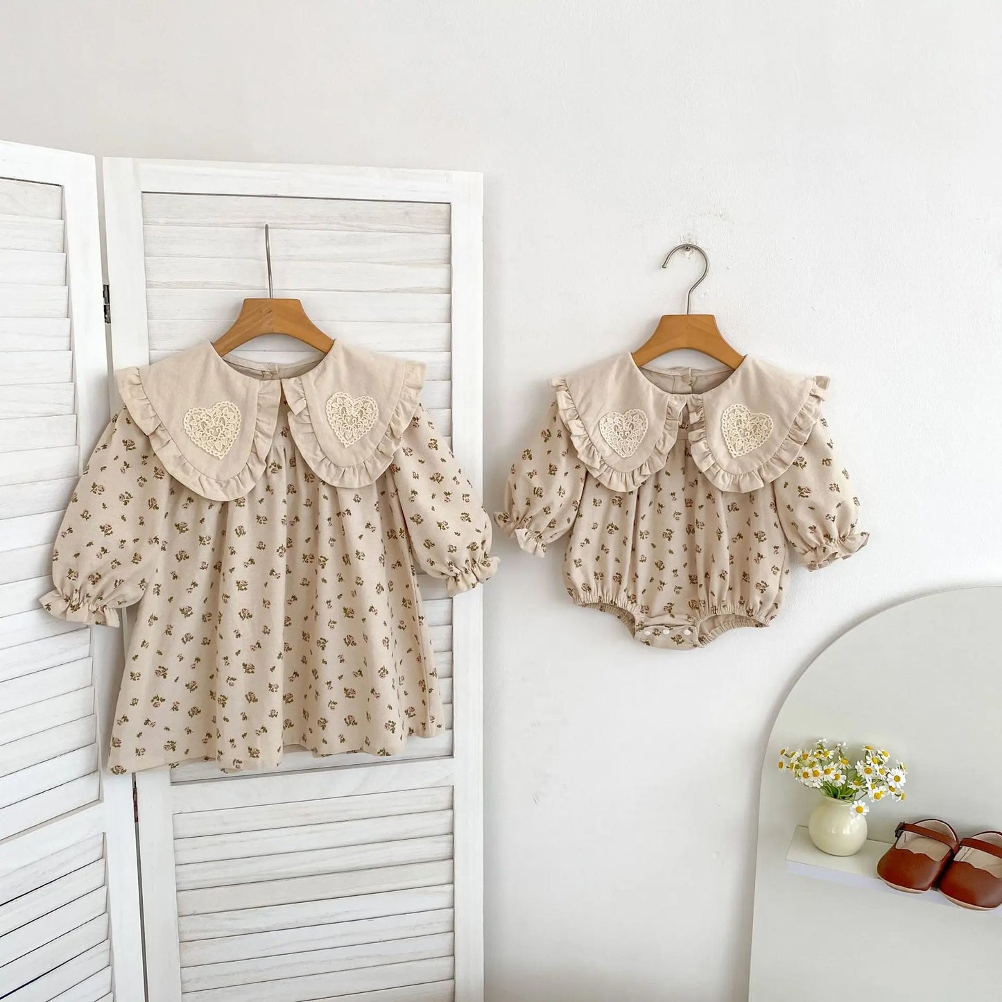 Vestido y pelele bordado con lazo - Un barquito