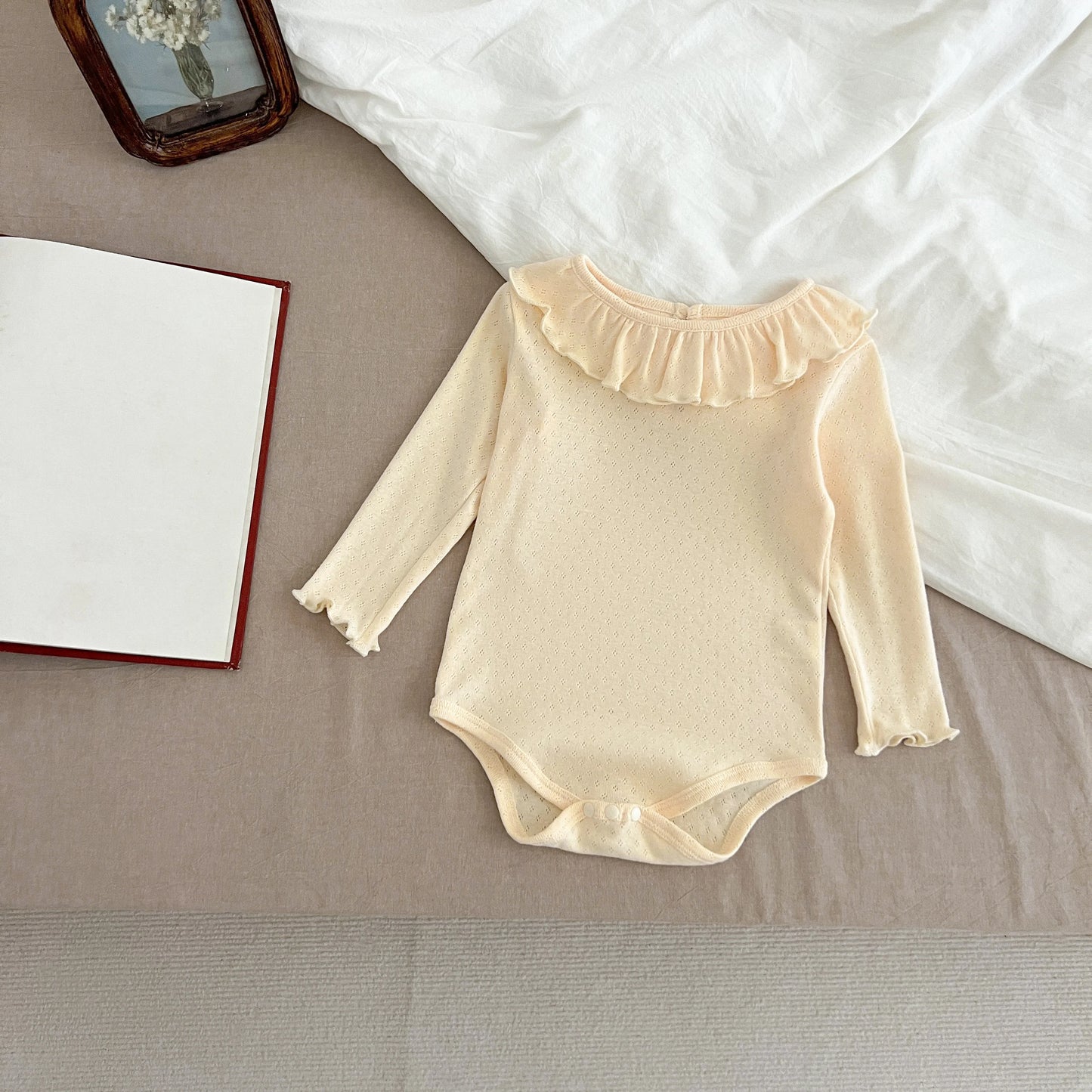 Body manga larga y diseño liso y cuellos - Un barquito