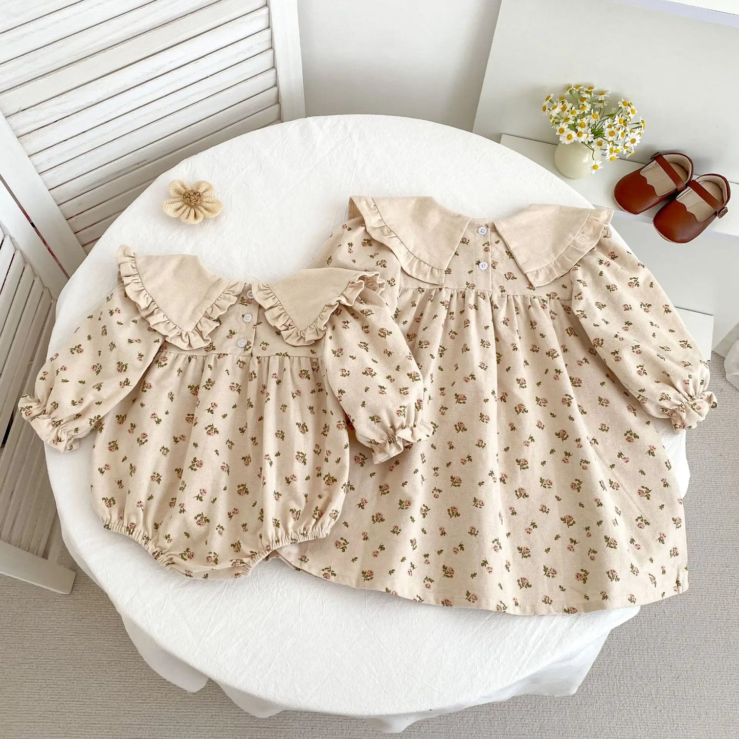 Vestido y pelele bordado con lazo - Un barquito