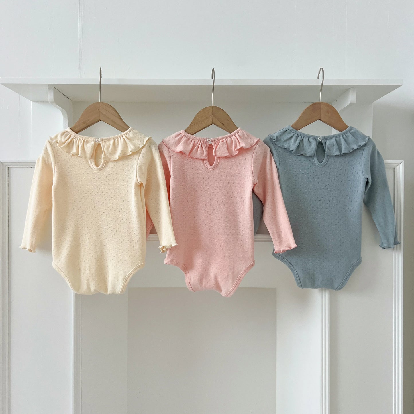 Body manga larga y diseño liso y cuellos - Un barquito